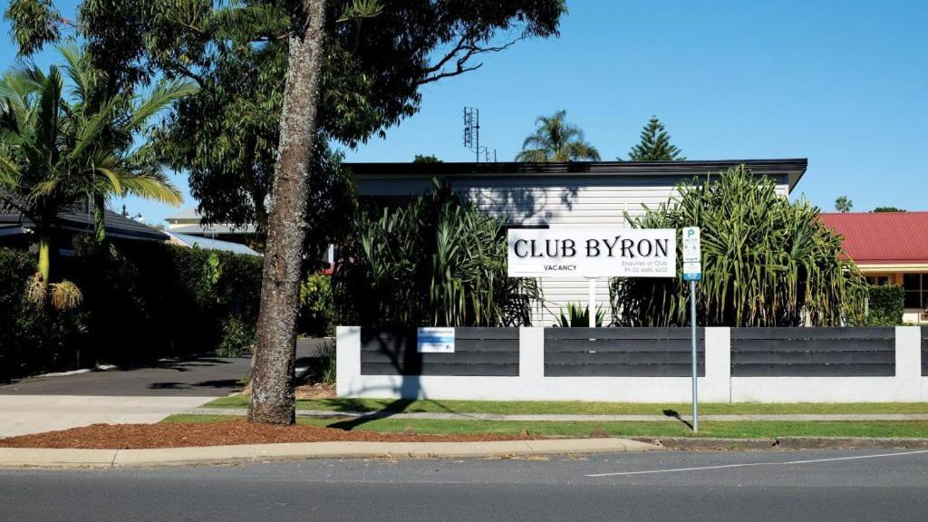 Club Byron Accommodation Byron Bay Exterior photo